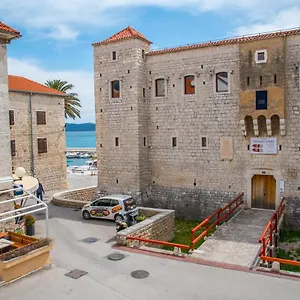 Heritage Vitturi Sea View Vila Kastela